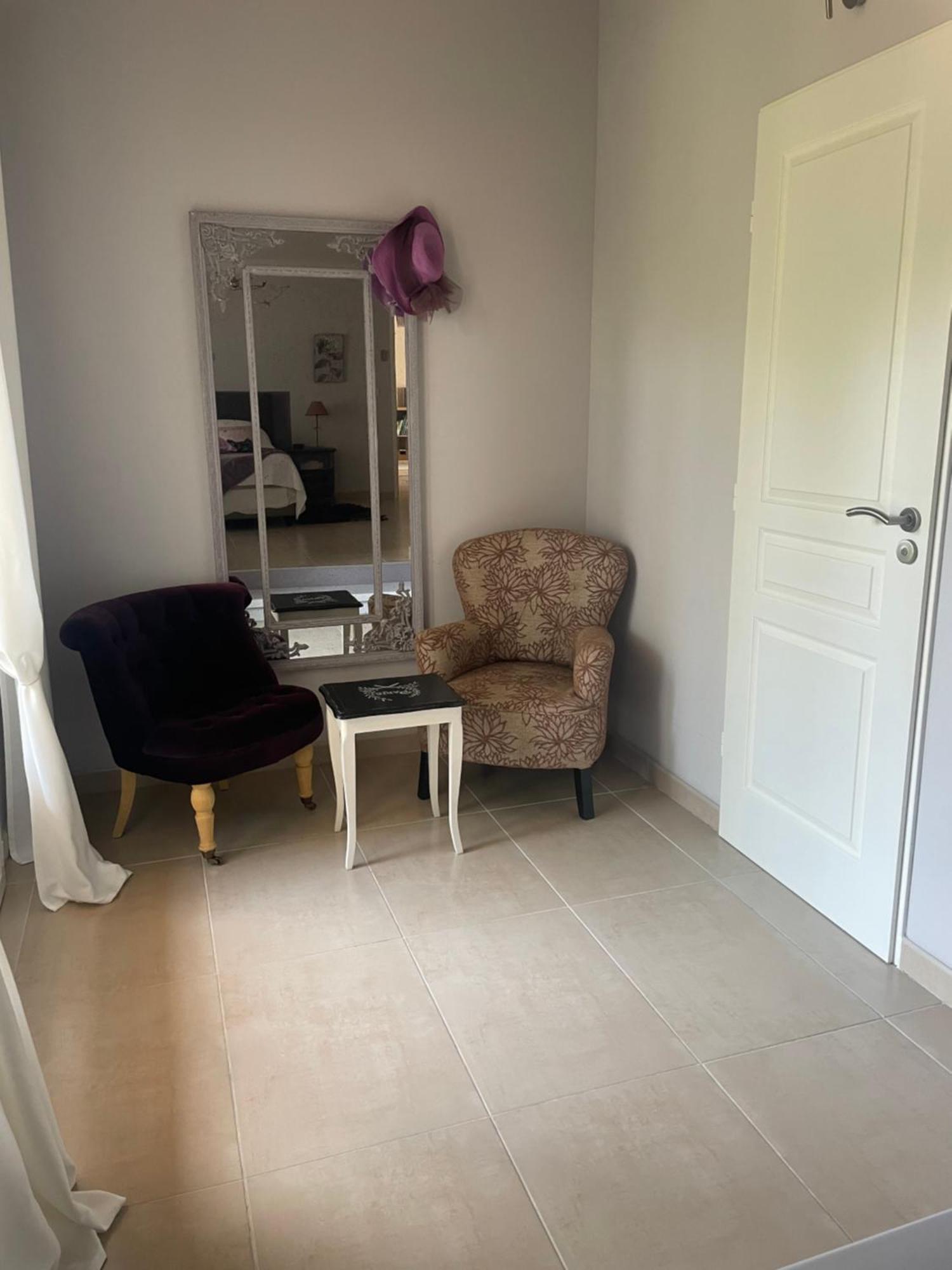 La Maison De La Cigale Forcalqueiret Dış mekan fotoğraf