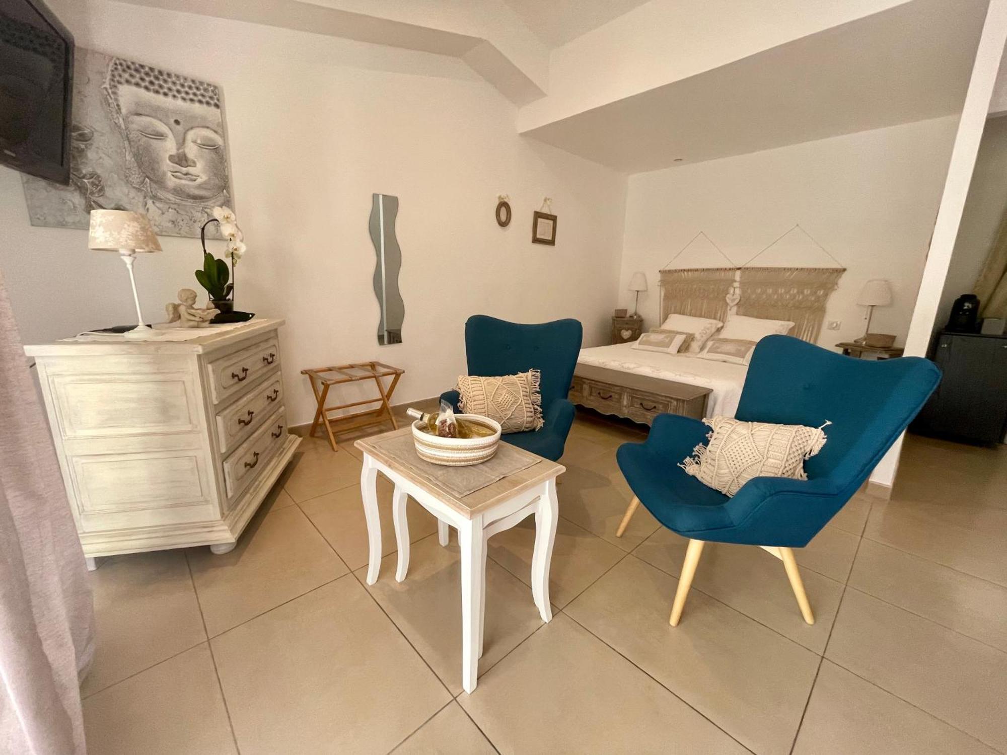 La Maison De La Cigale Forcalqueiret Dış mekan fotoğraf